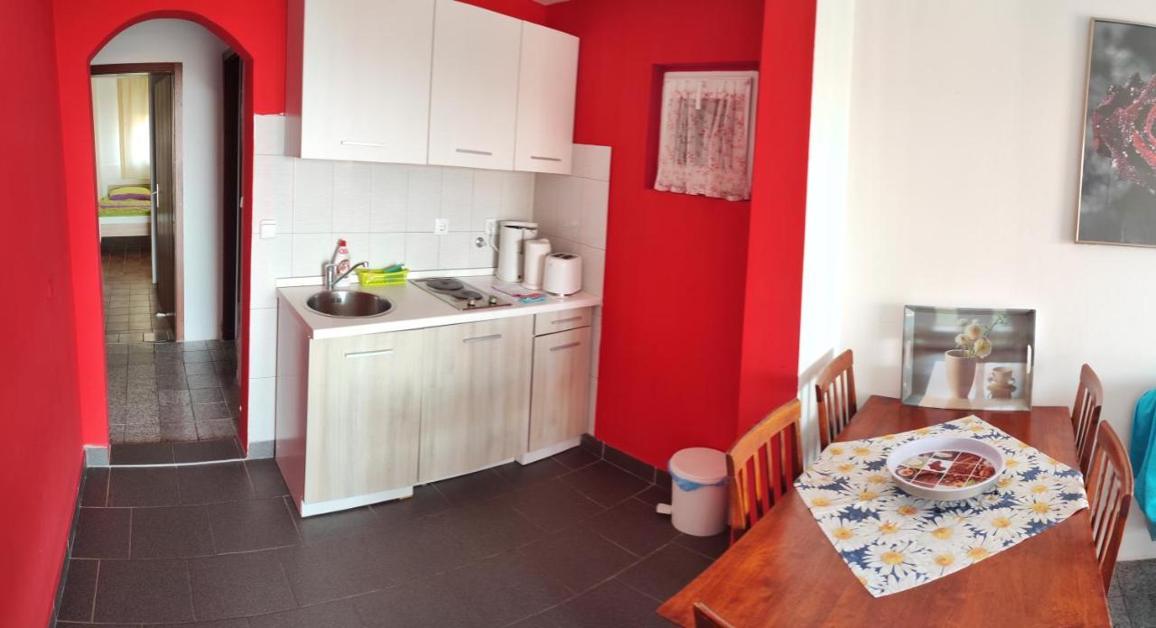 Apartmani Sabira Novi Vinodolski Eksteriør billede