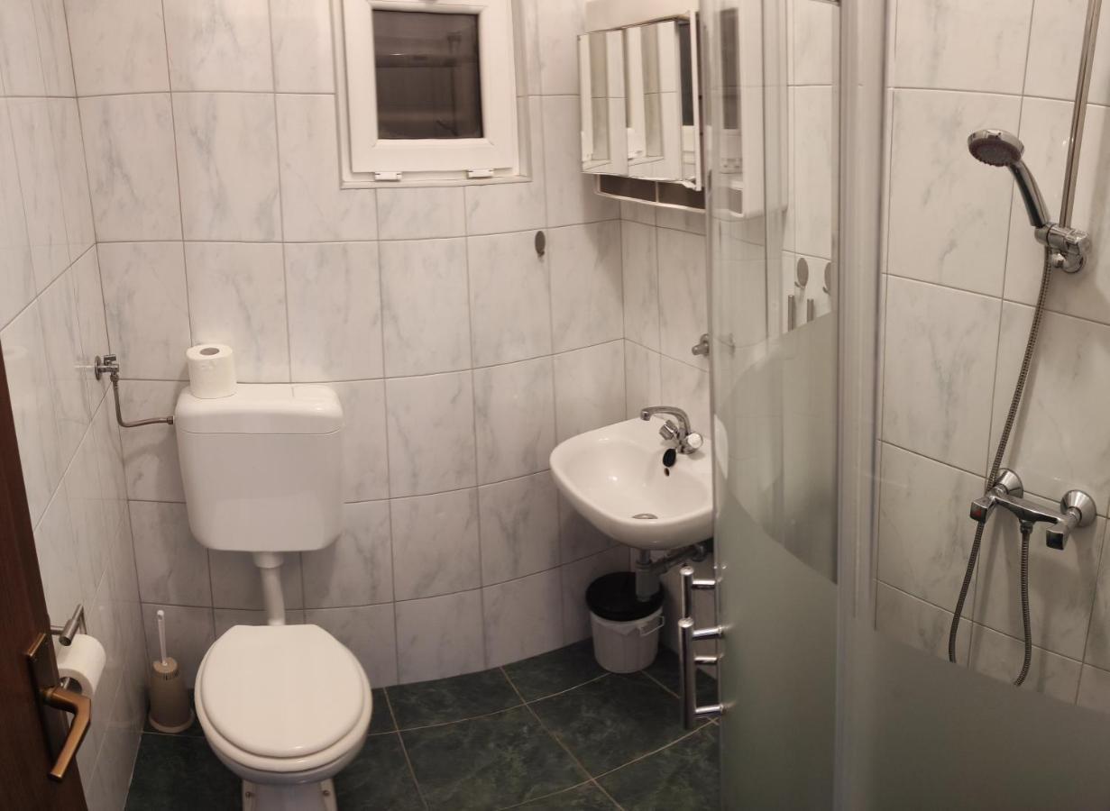 Apartmani Sabira Novi Vinodolski Eksteriør billede
