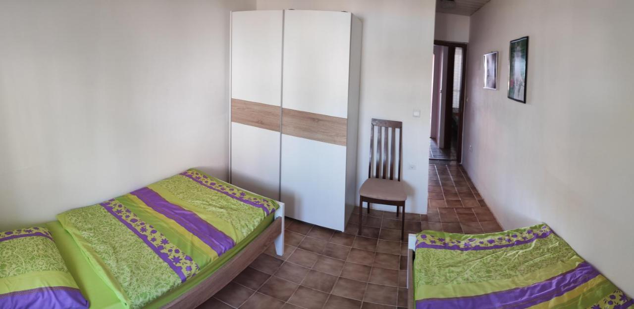 Apartmani Sabira Novi Vinodolski Eksteriør billede