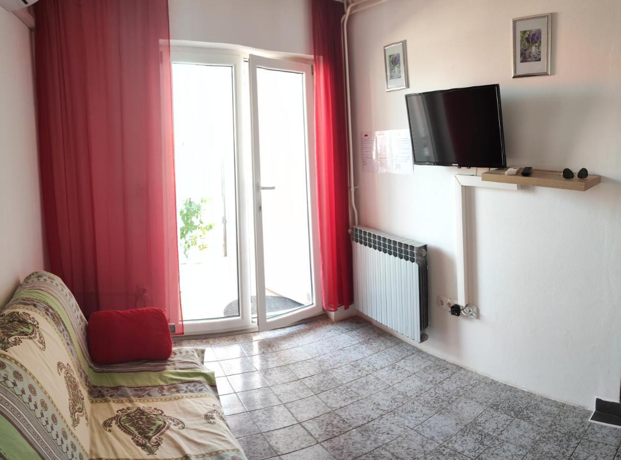 Apartmani Sabira Novi Vinodolski Eksteriør billede